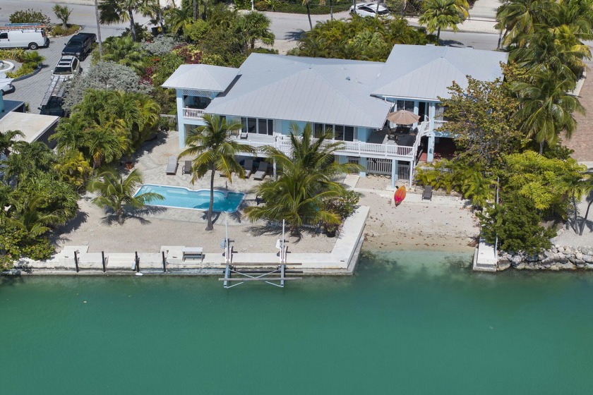 This impressive resort style home features a contemporary - Beach Home for sale in Sugarloaf Key, Florida on Beachhouse.com