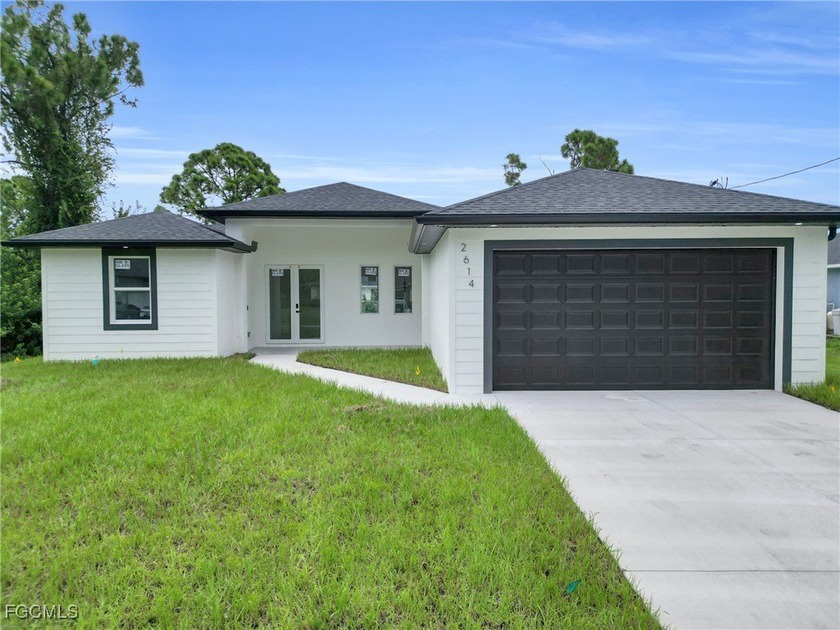 Beautiful New Construction in One of the Fastest-Growing - Beach Home for sale in Lehigh Acres, Florida on Beachhouse.com