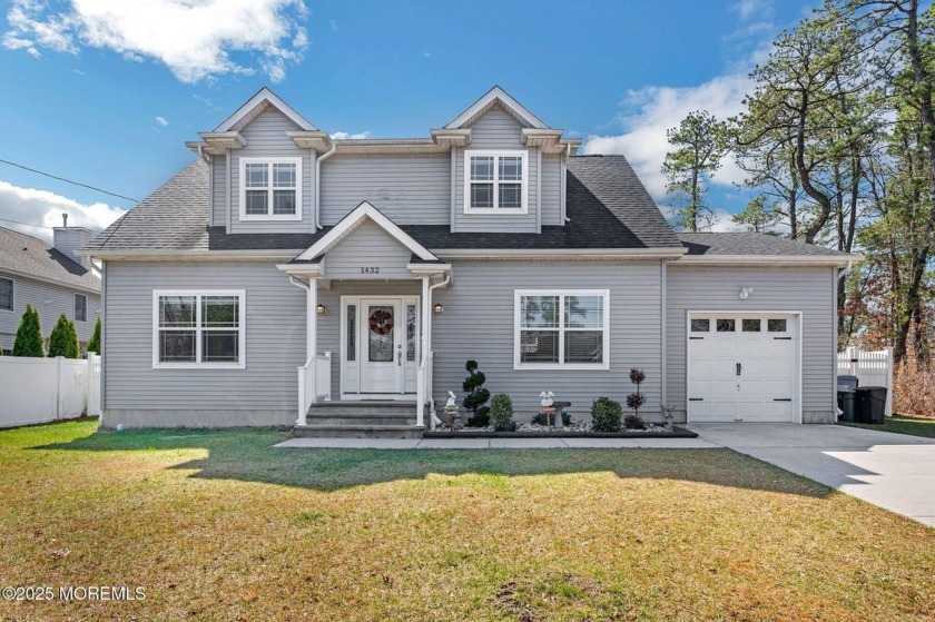 Phenomenal Newer Construction in Pine Lake Park! Built in 2019 - Beach Home for sale in Toms River, New Jersey on Beachhouse.com