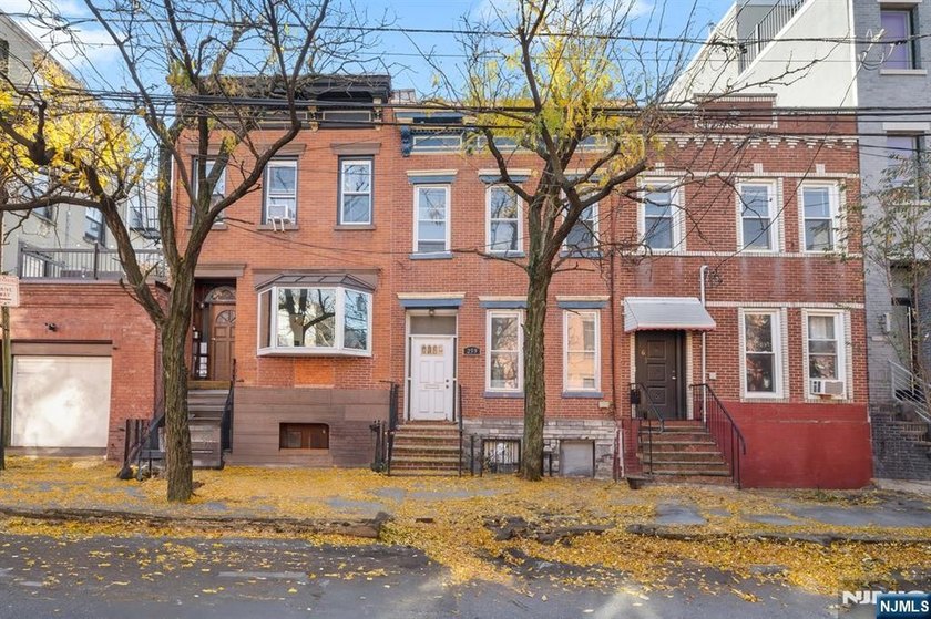 A UNIQUE OPPORTUNITY TO ACQUIRE A SINGLE-FAMILY HOME IN THE - Beach Home for sale in Hoboken, New Jersey on Beachhouse.com