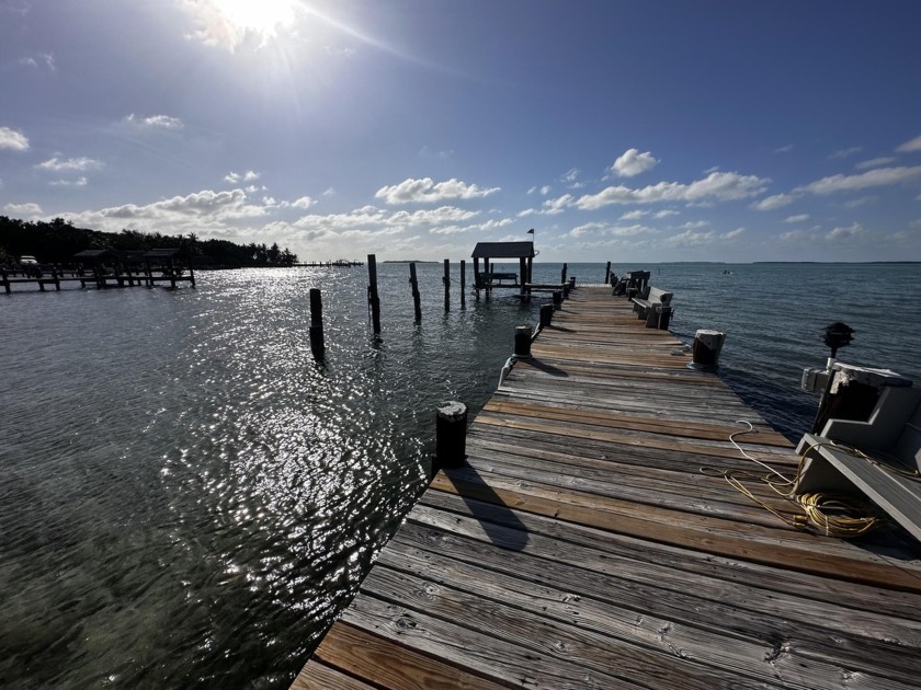 A SLICE OF PARADISE! Beach front community with beautiful - Beach Home for sale in Key Largo, Florida on Beachhouse.com