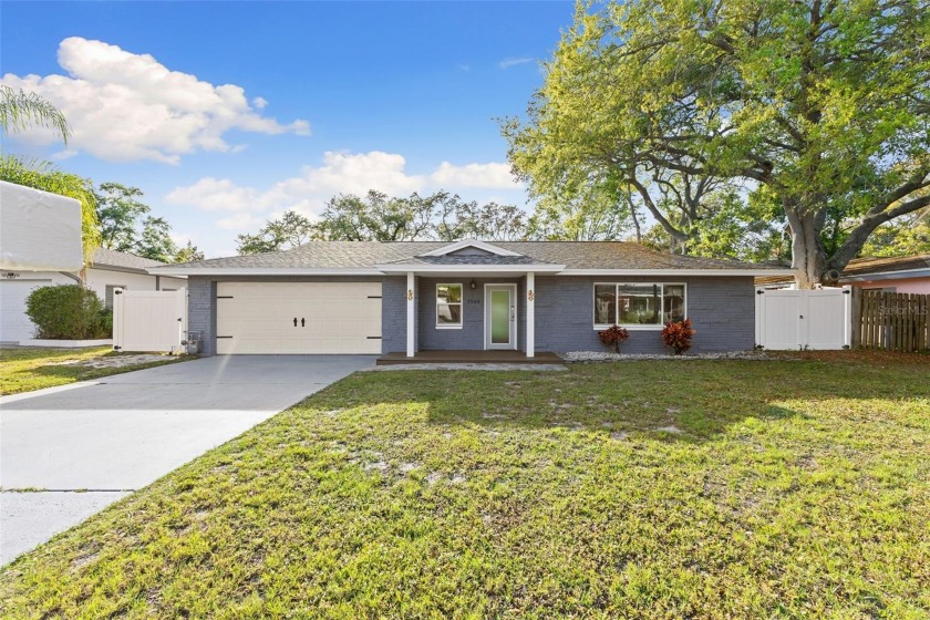 Under contract-accepting backup offers. Welcome to Delightful - Beach Home for sale in Dunedin, Florida on Beachhouse.com
