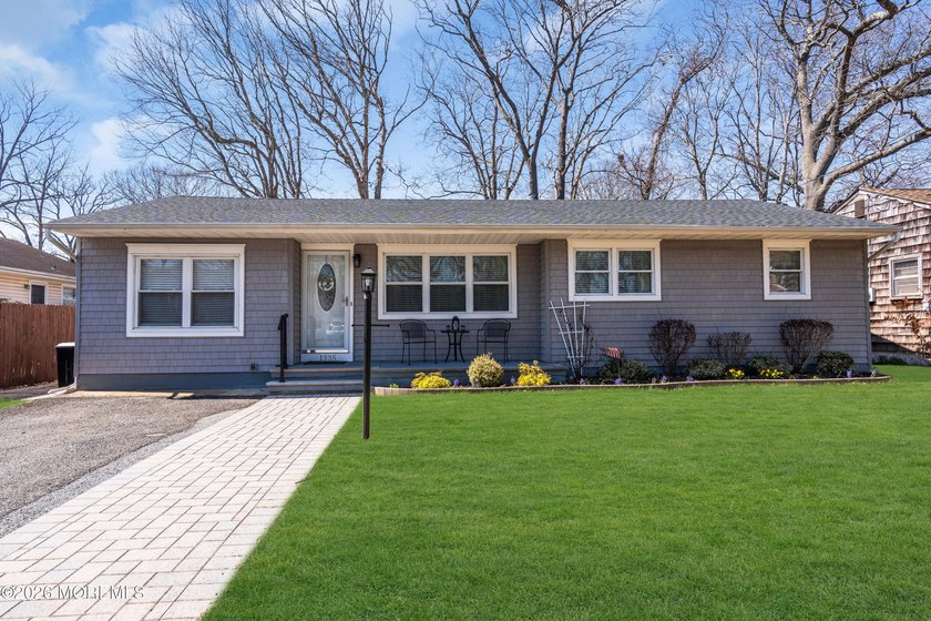 This beautifully updated ranch in Point Pleasant has just hit - Beach Home for sale in Point Pleasant, New Jersey on Beachhouse.com