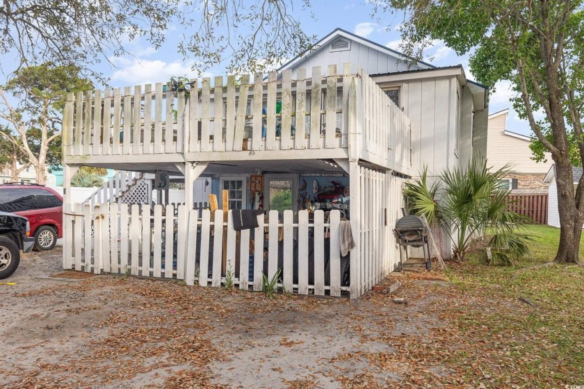 Quadplex by the Beach! Looking for a property with serious - Beach Lot for sale in North Myrtle Beach, South Carolina on Beachhouse.com