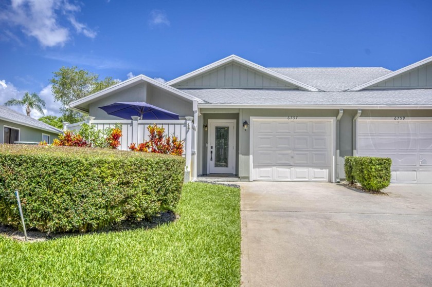 This beautifully updated villa, located in the highly - Beach Condo for sale in Hobe Sound, Florida on Beachhouse.com