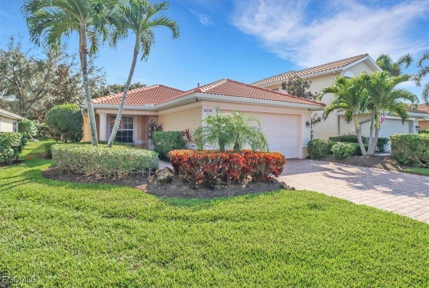Welcome to Florida sunshine. This move in ready home offers 3 - Beach Home for sale in Estero, Florida on Beachhouse.com