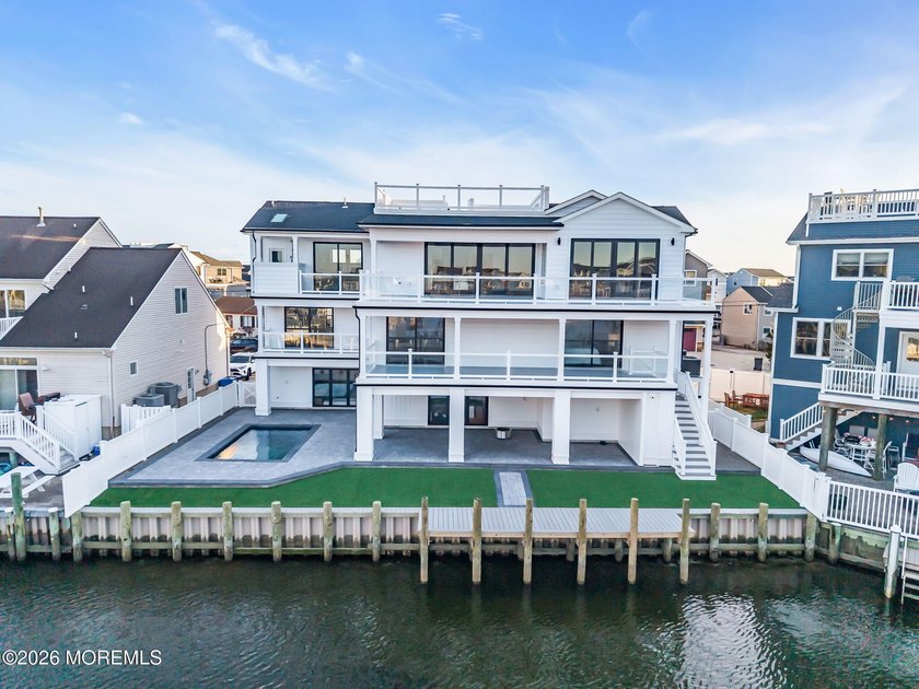 Welcome to a place where every day feels like a vacation - Beach Home for sale in Manahawkin, New Jersey on Beachhouse.com