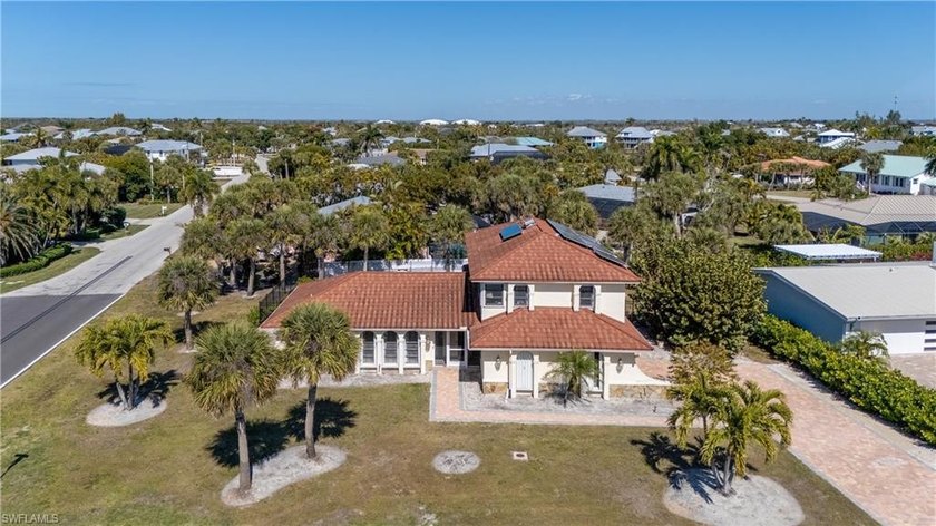 Set within a highly desirable Sanibel Island community, this - Beach Home for sale in Sanibel, Florida on Beachhouse.com