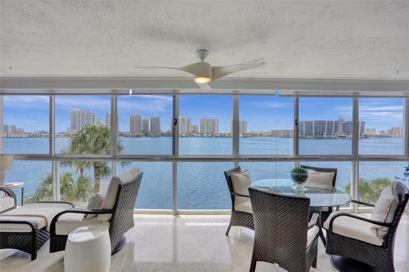 *** Stunning *** Direct Panoramic views of the Intracoastal - Beach Condo for sale in Sunny Isles Beach, Florida on Beachhouse.com