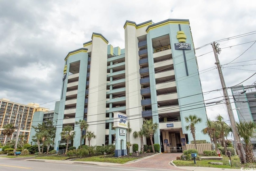 ENJOY THE VIEWS OF THE OCEAN FROM YOUR OWN PRIVATE BALCONY. THIS - Beach Condo for sale in Myrtle Beach, South Carolina on Beachhouse.com