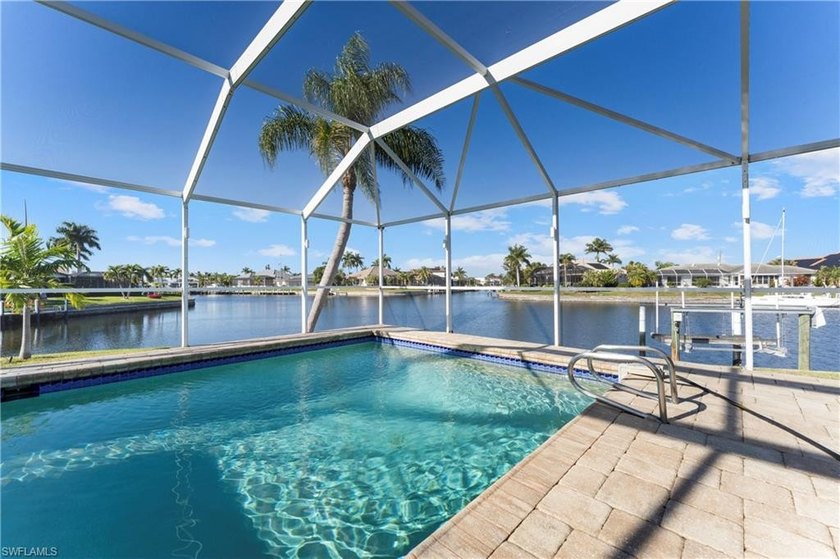 OVERSIZED TIP LOT WITH 168 FT OF CANAL FRONTAGE! Just a - Beach Home for sale in Punta Gorda, Florida on Beachhouse.com