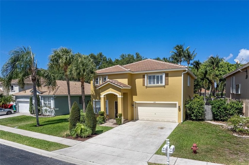 2025 ROOF and FULL HURRICANE PROTECTION! Here's your chance to - Beach Home for sale in Boynton Beach, Florida on Beachhouse.com