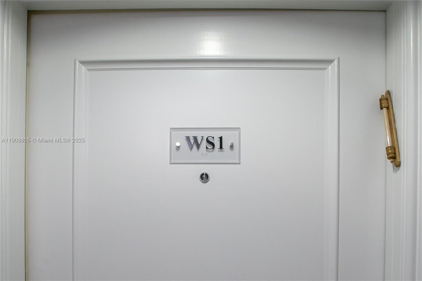 Welcome to your private oasis & Great opportunity to live on - Beach Condo for sale in Aventura, Florida on Beachhouse.com