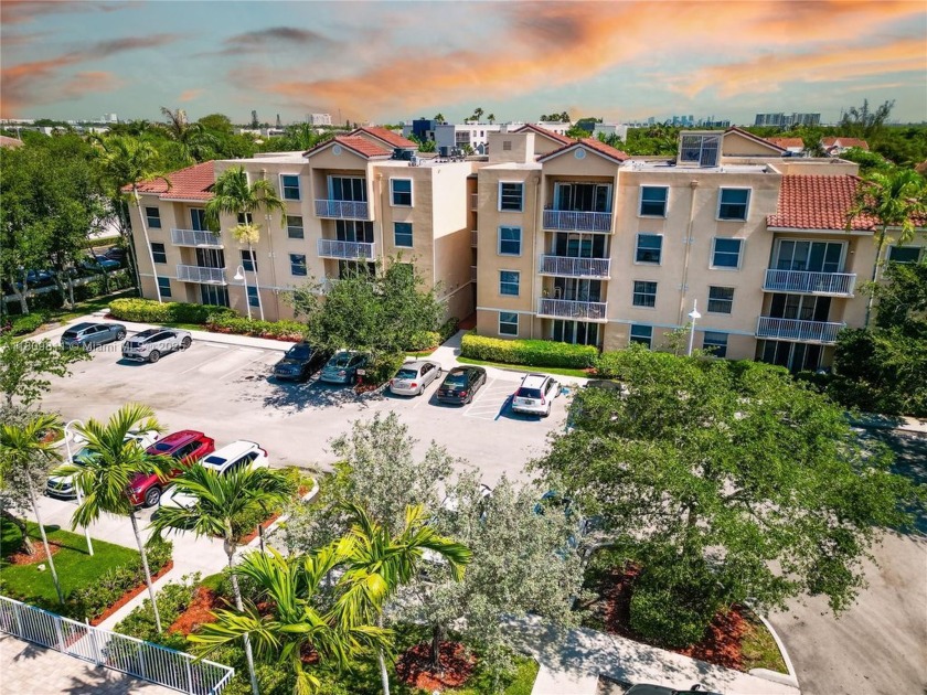 Welcome to carefree coastal living in this beautifully - Beach Condo for sale in Dania, Florida on Beachhouse.com