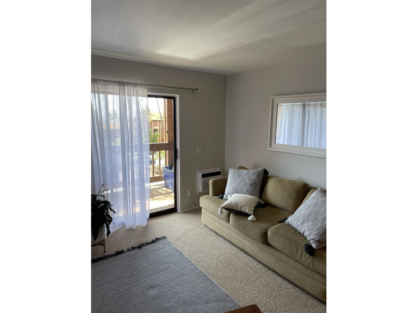 Wonderful property located across the street from the beach - Beach Condo for sale in Lahaina, Hawaii on Beachhouse.com