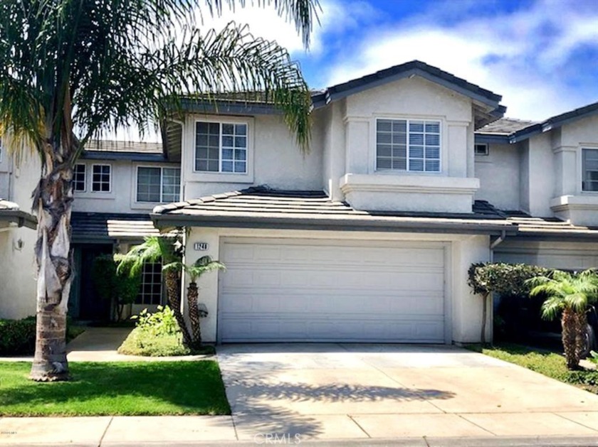 BeautifulCome see this amazing home in the Village complex with - Beach Townhome/Townhouse for sale in Oxnard, California on Beachhouse.com