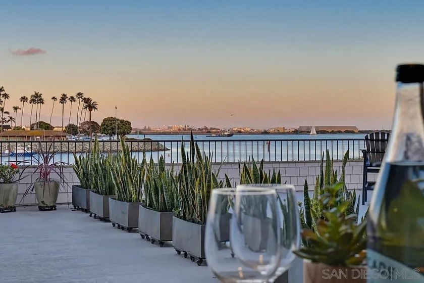 Luxury La Playa living at it's finest! A fully remodeled, single - Beach Condo for sale in San Diego, California on Beachhouse.com