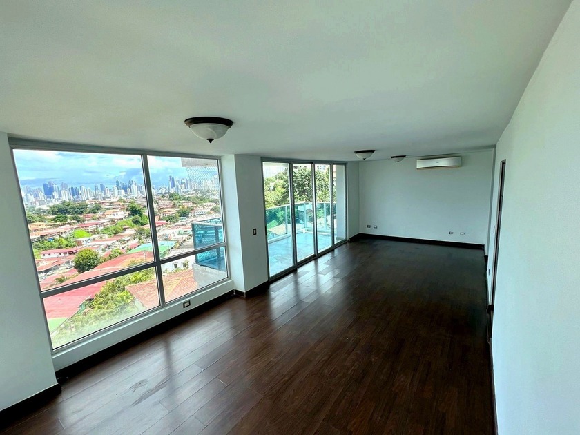 Spacious Apartment in Villa de las Fuentes - PH Zahori

 - Beach Home for sale in Panama City,  on Beachhouse.com