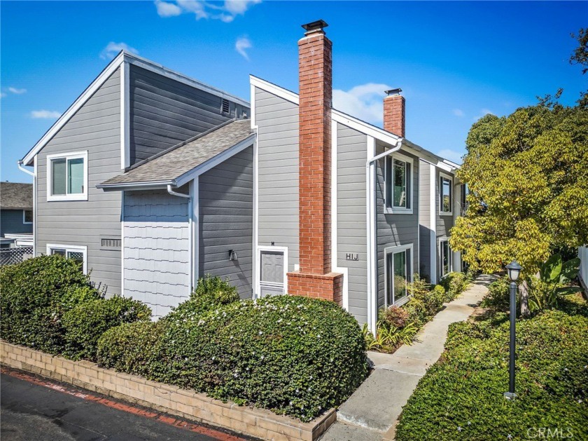 Welcome to your dream coastal living experience in Carlsbad, CA! - Beach Condo for sale in Carlsbad, California on Beachhouse.com