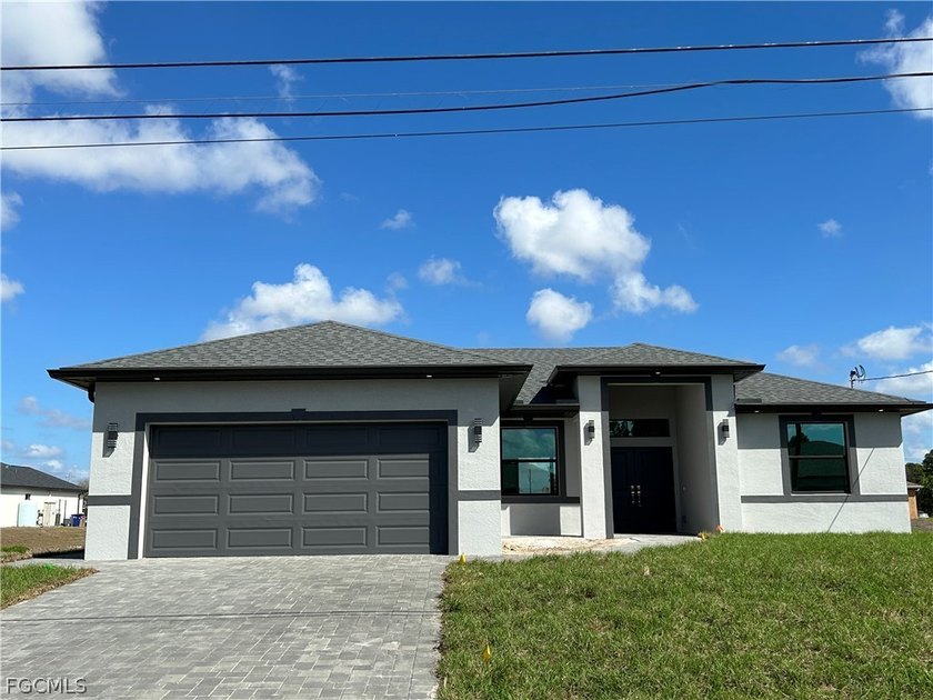 Move in ready private lot by the canal! Welcome to your dream - Beach Home for sale in Lehigh Acres, Florida on Beachhouse.com