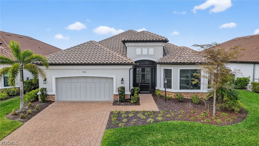 Some homes check the boxes. Others create a feeling of warmth - Beach Home for sale in Fort Myers, Florida on Beachhouse.com