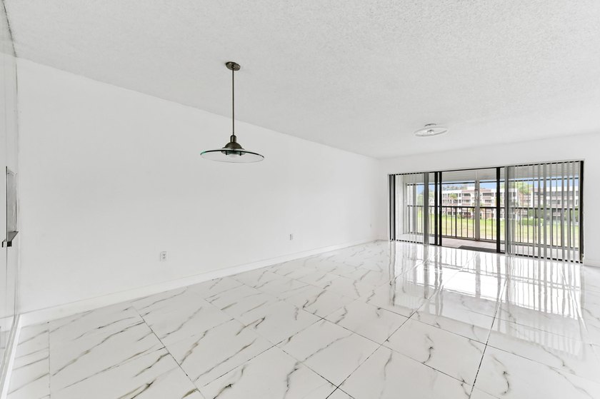 Welcome to this inviting and well-appointed 2-bedroom, 2-bath - Beach Condo for sale in Lake Worth, Florida on Beachhouse.com