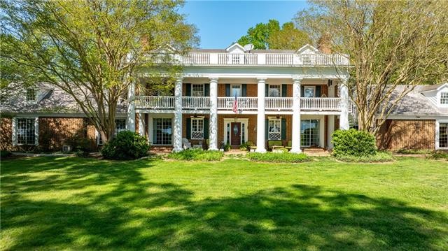 Kingston Plantation on the North River epitomizes the Waterfront - Beach Home for sale in North, Virginia on Beachhouse.com