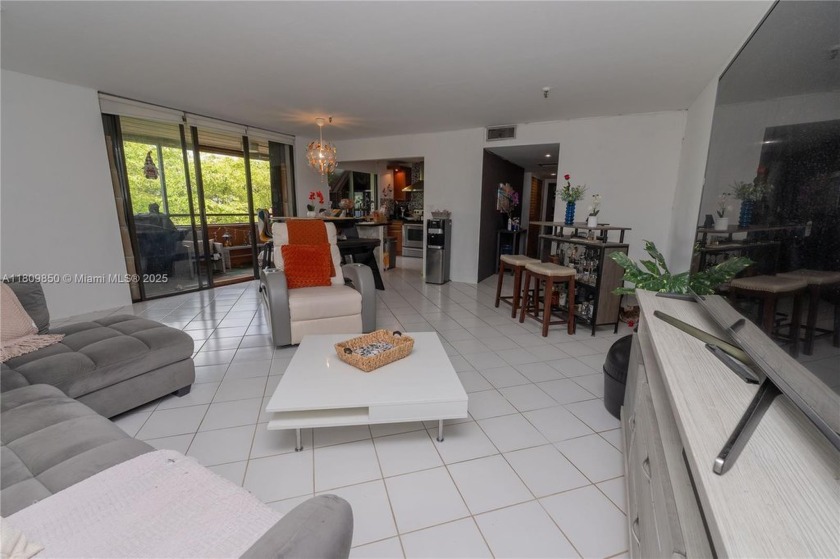 Spacious 2 Bed 2 Bath Penthouse Condo located near to Aventura - Beach Condo for sale in Miami, Florida on Beachhouse.com