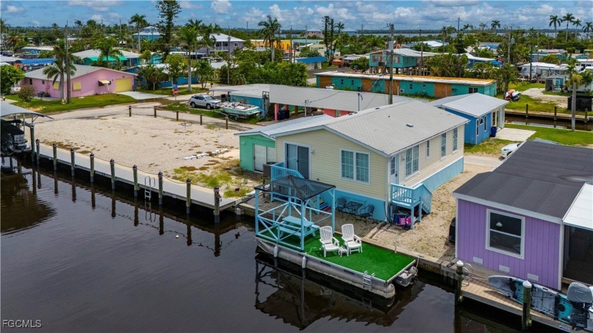 NO FLOODING from any previous hurricanes! **OWNER financing - Beach Home for sale in Matlacha, Florida on Beachhouse.com