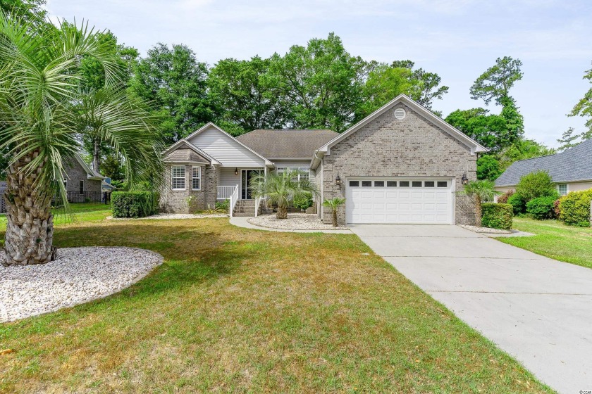 Don't miss this hidden gem! This gorgeous 4 bedroom, 2 bathroom - Beach Home for sale in Little River, South Carolina on Beachhouse.com