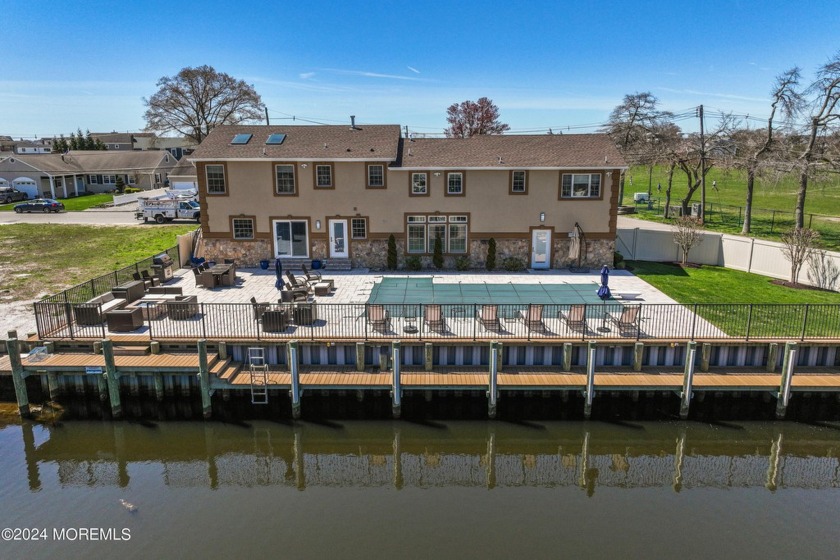 (see 3d matterport tour) - LOCATED IN MUCH SOUGHT AFTER BAY HEAD - Beach Home for sale in Point Pleasant, New Jersey on Beachhouse.com