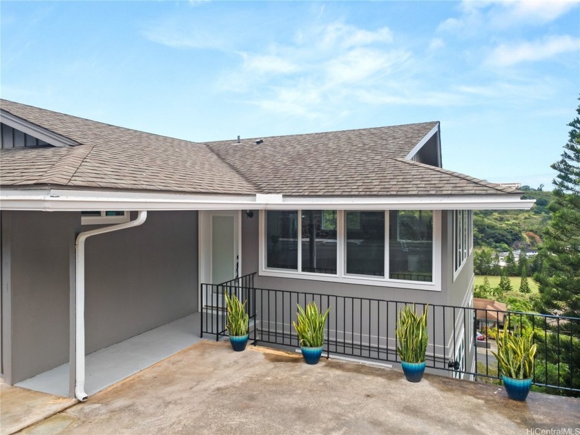 4-Bedroom Home with Breathtaking Views!

Welcome to your dream - Beach Home for sale in Honolulu, Hawaii on Beachhouse.com