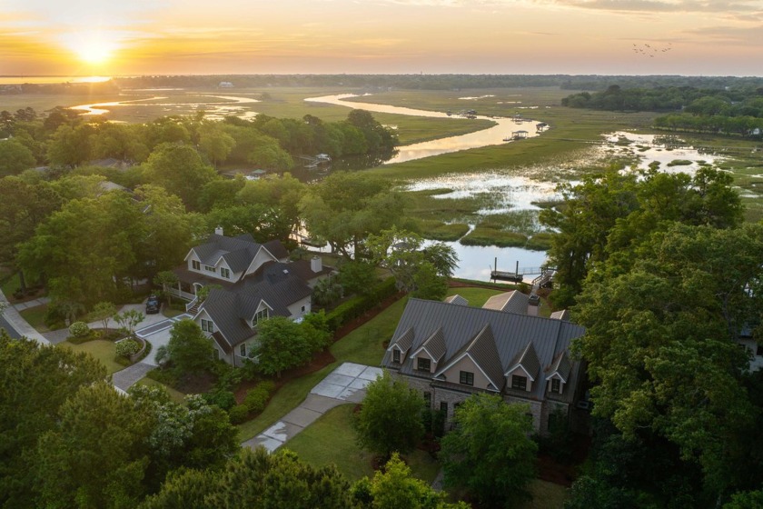 Welcome to your private oasis of luxury living, nestled on a - Beach Home for sale in Charleston, South Carolina on Beachhouse.com