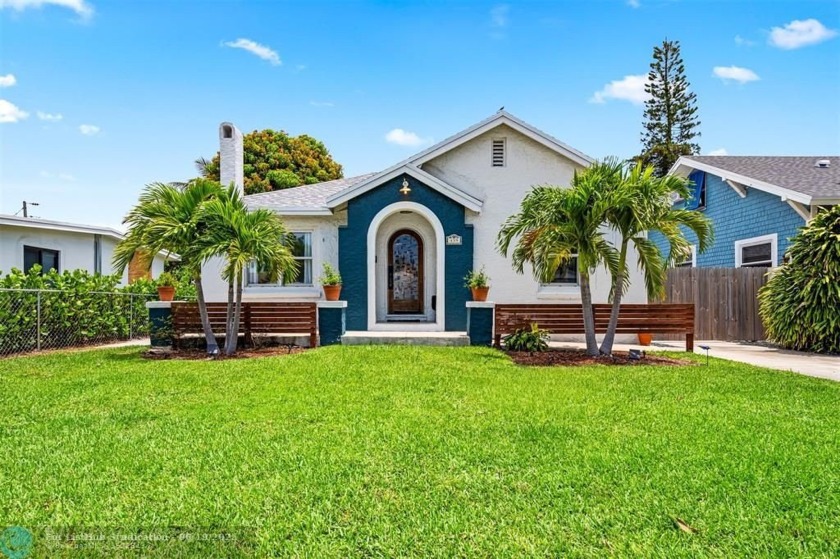 Welcome to 439 Monroe Drive in West Palm Beach, FL--a charming - Beach Home for sale in West Palm Beach, Florida on Beachhouse.com