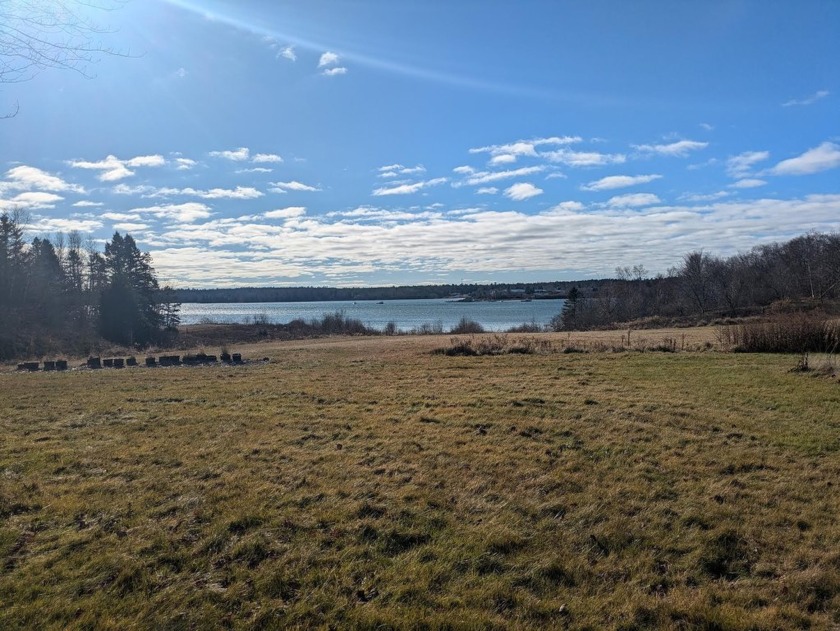 This spacious 4-bedroom, 1-bathroom home boasts 490 feet of - Beach Home for sale in Milbridge, Maine on Beachhouse.com