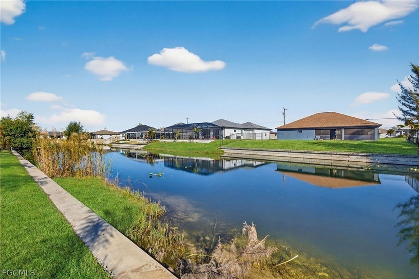 PREMIUM WATERFRONT NEW CONSTRUCTION READY NOW! NO BUILD TIME-NO - Beach Home for sale in Cape Coral, Florida on Beachhouse.com