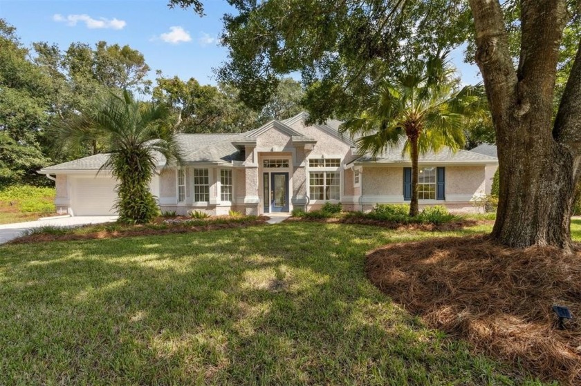 800 steps to the Ocean via the private community walkway! 

 - Beach Home for sale in Fernandina Beach, Florida on Beachhouse.com