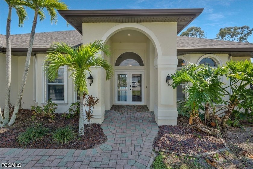 Calling all Golfers and Investors !! Welcome to the serene and - Beach Home for sale in Cape Coral, Florida on Beachhouse.com