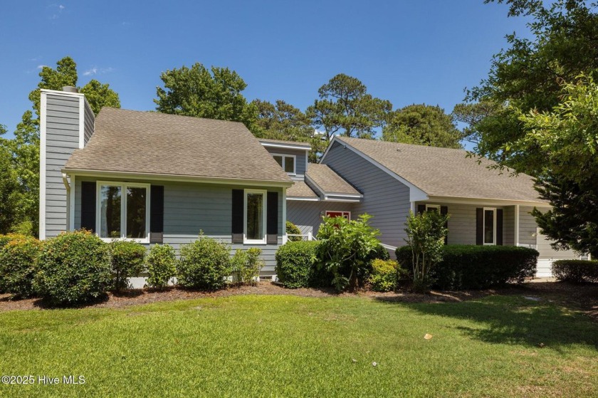 Welcome to this charming and light-filled contemporary-style - Beach Home for sale in Morehead City, North Carolina on Beachhouse.com