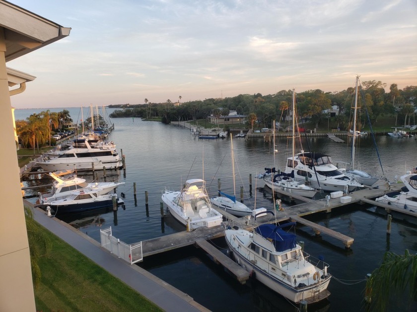Top floor unit with a spectacular view! Boat parking next to - Beach Condo for sale in Melbourne, Florida on Beachhouse.com