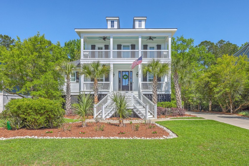 Discover Lowcountry living at its finest in this fully renovated - Beach Home for sale in Mount Pleasant, South Carolina on Beachhouse.com