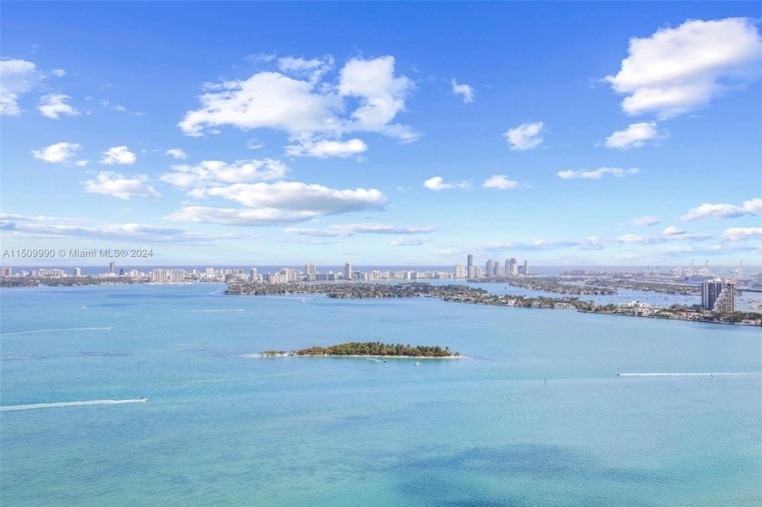 Seller financing, 3-YEAR interest only w/30% down. Step inside - Beach Condo for sale in Miami, Florida on Beachhouse.com