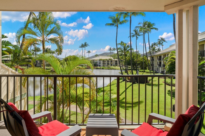 This lovely fully furnished one-bedroom vacation rental offers a - Beach Condo for sale in Lihue, Hawaii on Beachhouse.com