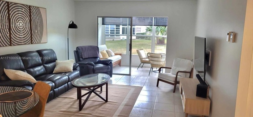 BEAUTIFUL TURN KEY CHARMING 2/2 CONDO WITH NICE QUIET VIEW OF - Beach Condo for sale in Lauderdale Lakes, Florida on Beachhouse.com