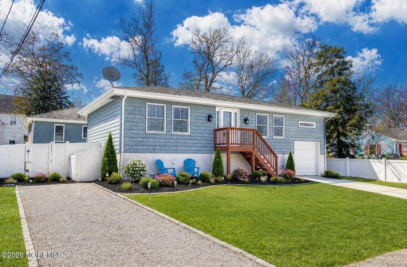 Come and see this lovely home offering the perfect blend of - Beach Home for sale in Brick, New Jersey on Beachhouse.com