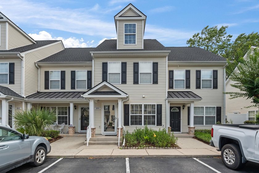 Welcome to this beautifully maintained 3-bedroom, 2.5-bath - Beach Condo for sale in Little River, South Carolina on Beachhouse.com