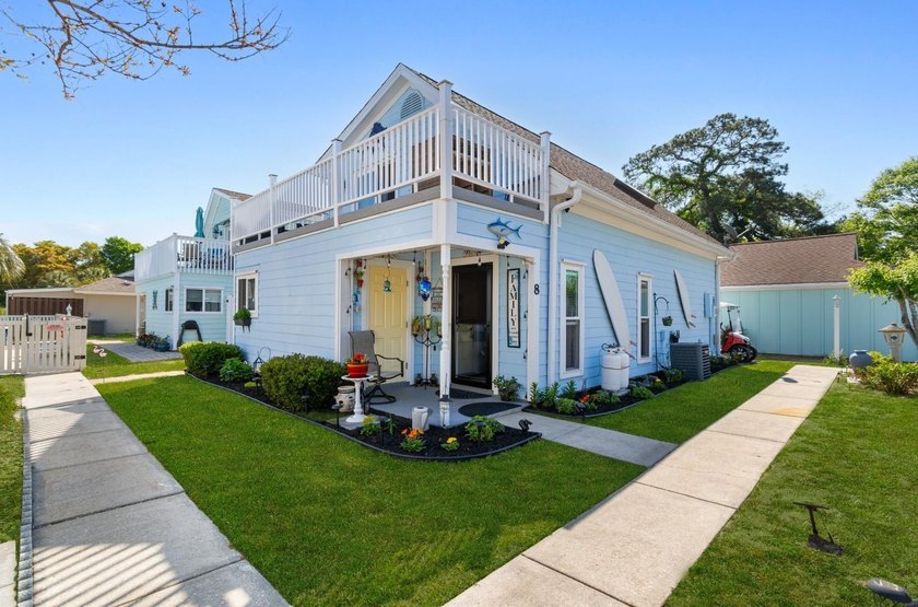 Tucked inside the beloved Ocean Woods community, this is the - Beach Home for sale in North Myrtle Beach, South Carolina on Beachhouse.com