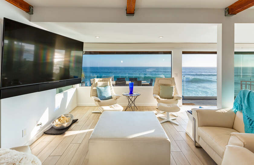 Stunning, contemporary beach home located on Las Flores beach - Beach Home for sale in Malibu, California on Beachhouse.com