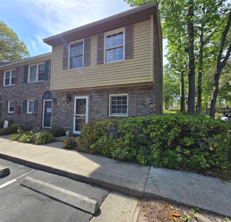 Great opportunity to own in the heart of Myrtle Beach inside the - Beach Condo for sale in Myrtle Beach, South Carolina on Beachhouse.com