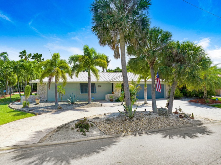 RARE OPPORTUNITY TO OWN THIS IMMACULATELY MAINTAINE HOME IN THE - Beach Home for sale in Melbourne Beach, Florida on Beachhouse.com